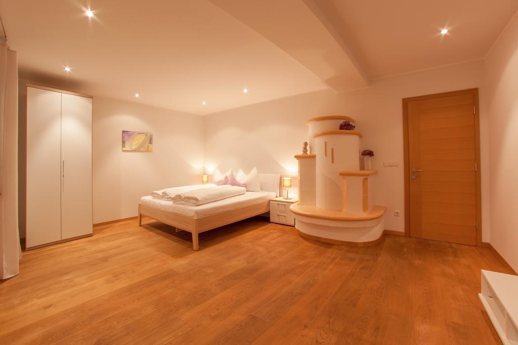 Pension Verdinserhoehe Schenna Room photo