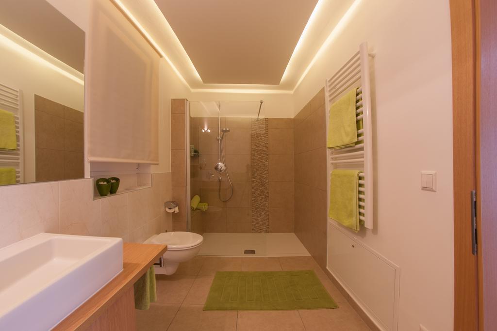 Pension Verdinserhoehe Schenna Room photo